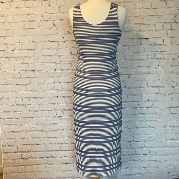 Lysse Midi Dress - Picture 5 of 8